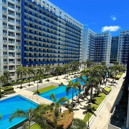 Sea Residences At Jireh Pasay Exteriör bild
